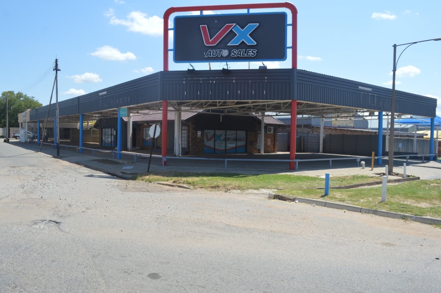 Commercial Property for Sale in Collerville North West